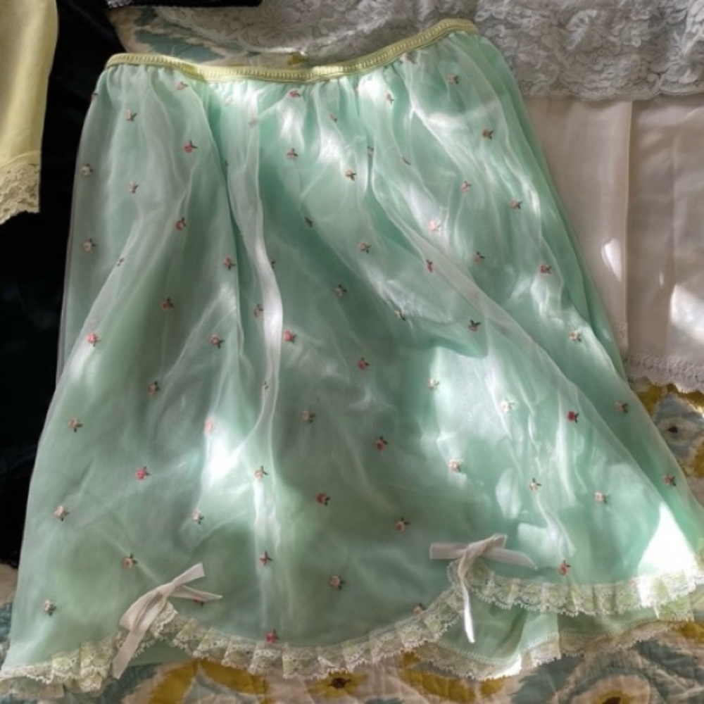 Vintage Green with flowers Slip skirt Petticoat